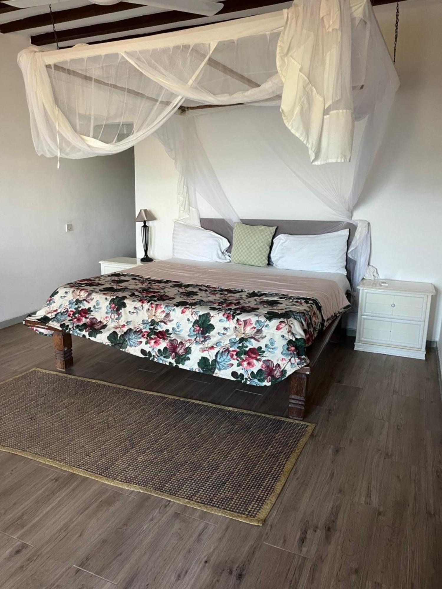 Malcom Residence 2 Mdudu Mkubwa Ngoại thất bức ảnh