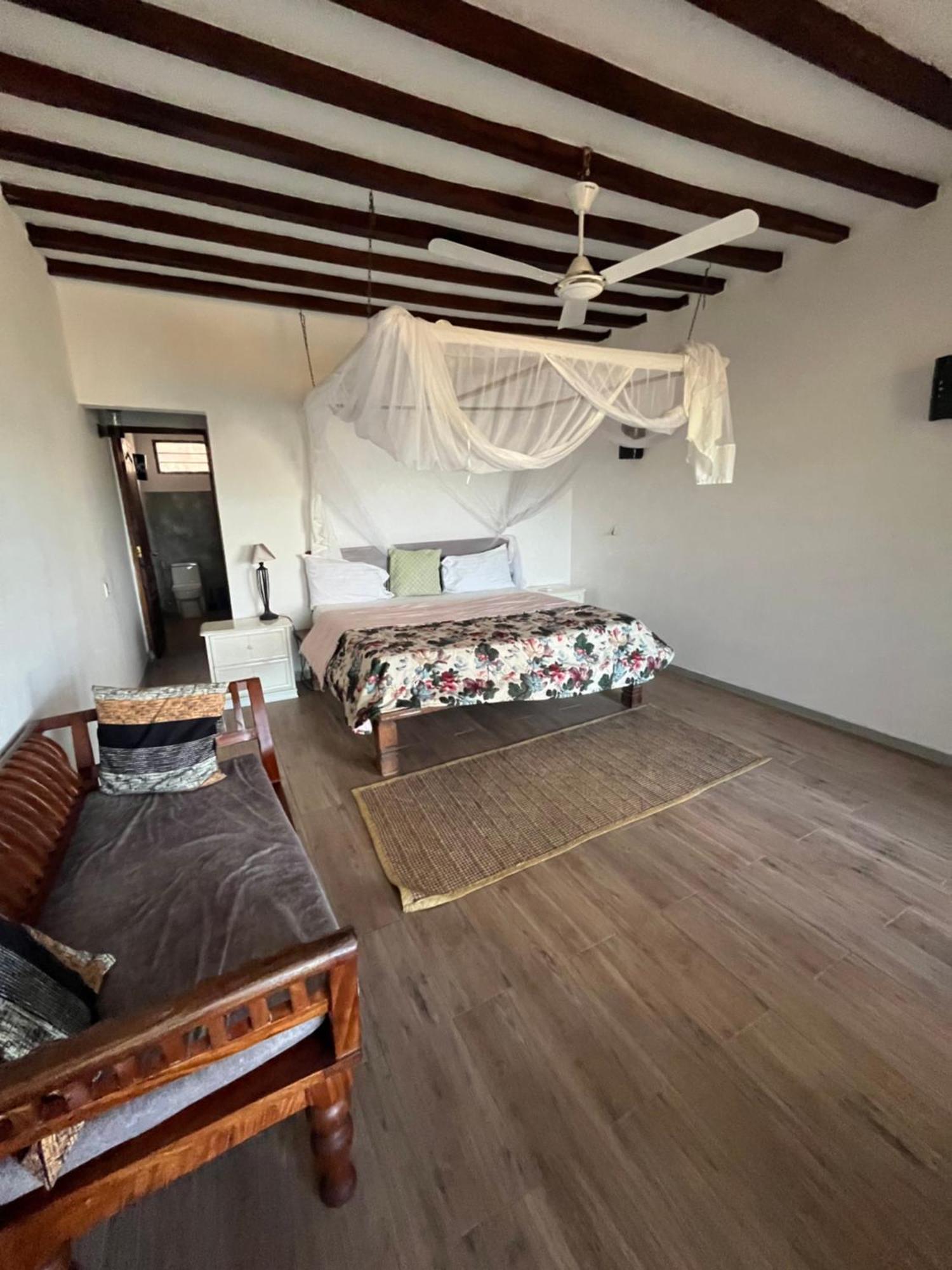 Malcom Residence 2 Mdudu Mkubwa Ngoại thất bức ảnh